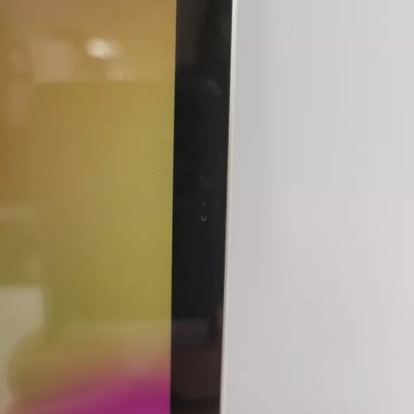 (71201-1) Apple MPQ02VC/A 10th Generation iPad - 64GB - Unlocked - Picture 3 of 16